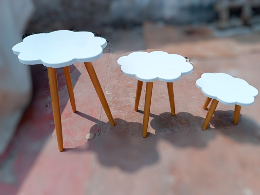 Juego de mesas nubes x3
