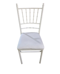 Sillas Tiffany para eventos en dorado