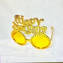 Lentes amarillos de fin de año